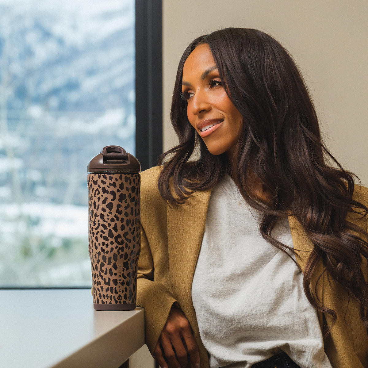 brown-leopard-32oz-946ml-j3 Ease32-BrownLeopard-WPI-8.png